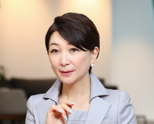 スピーカー 秋田 夏実